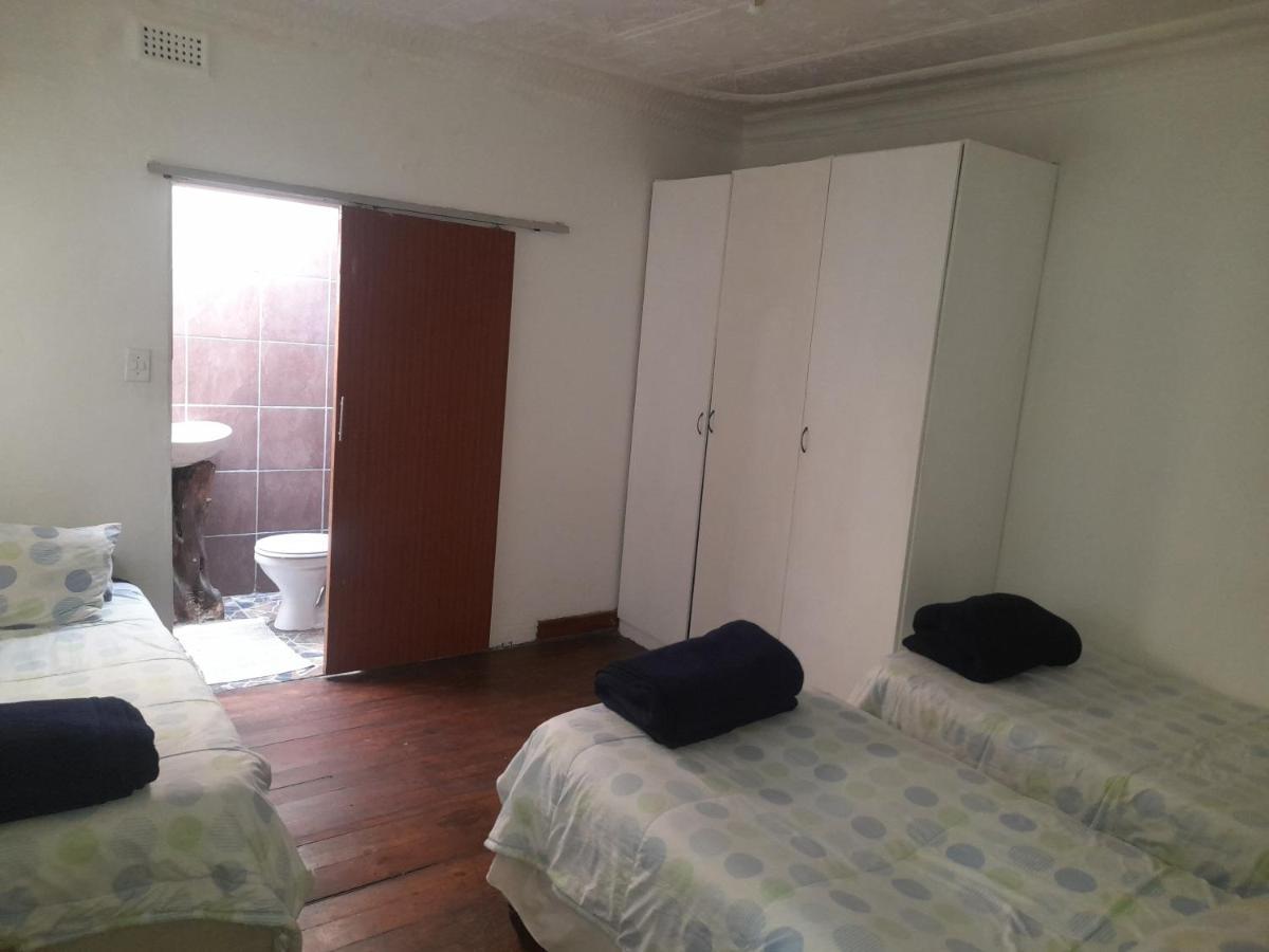 1322 Backpackers International Hostel Pretoria Exterior photo