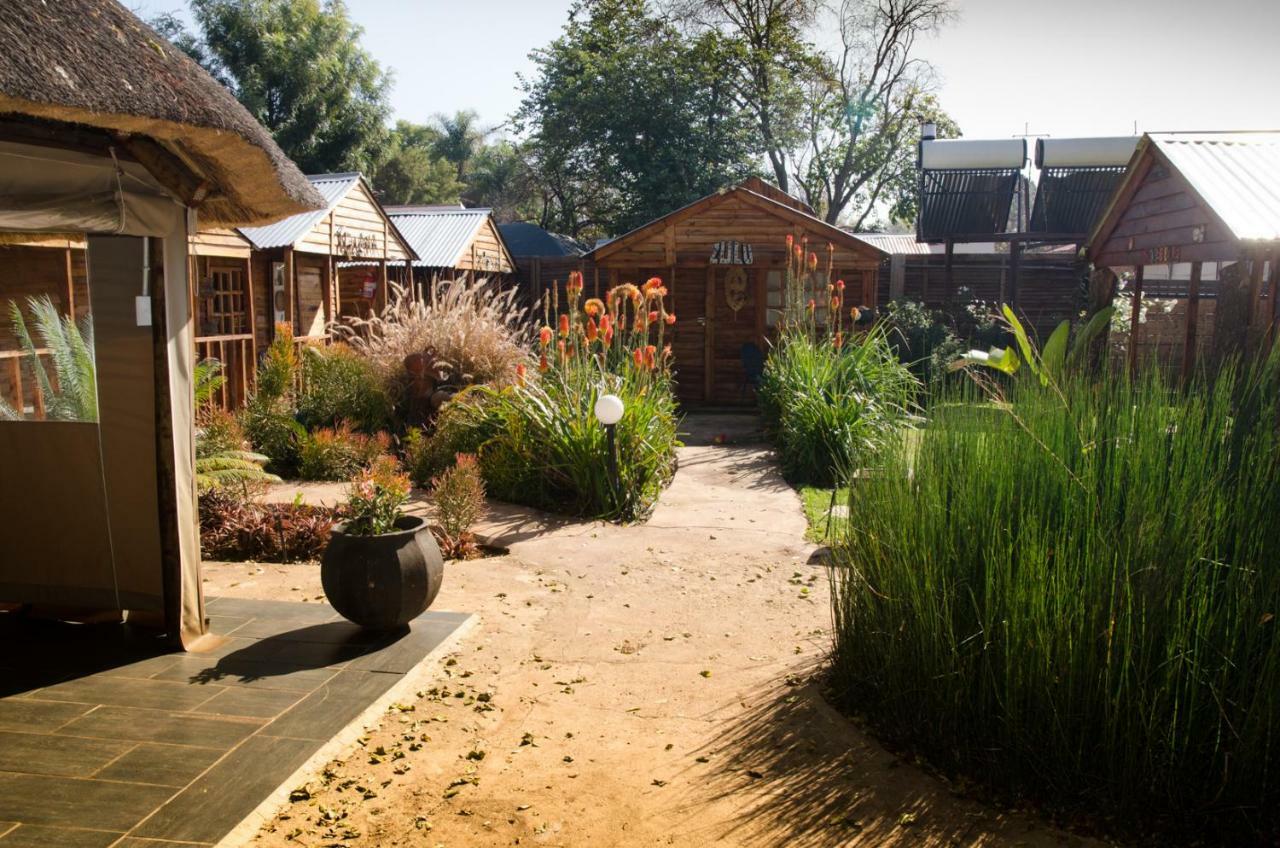 1322 Backpackers International Hostel Pretoria Exterior photo
